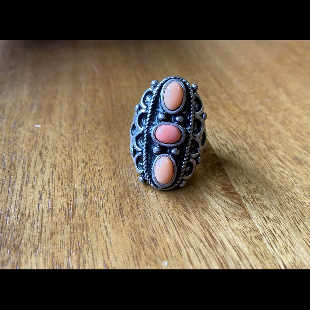 Three stone ring